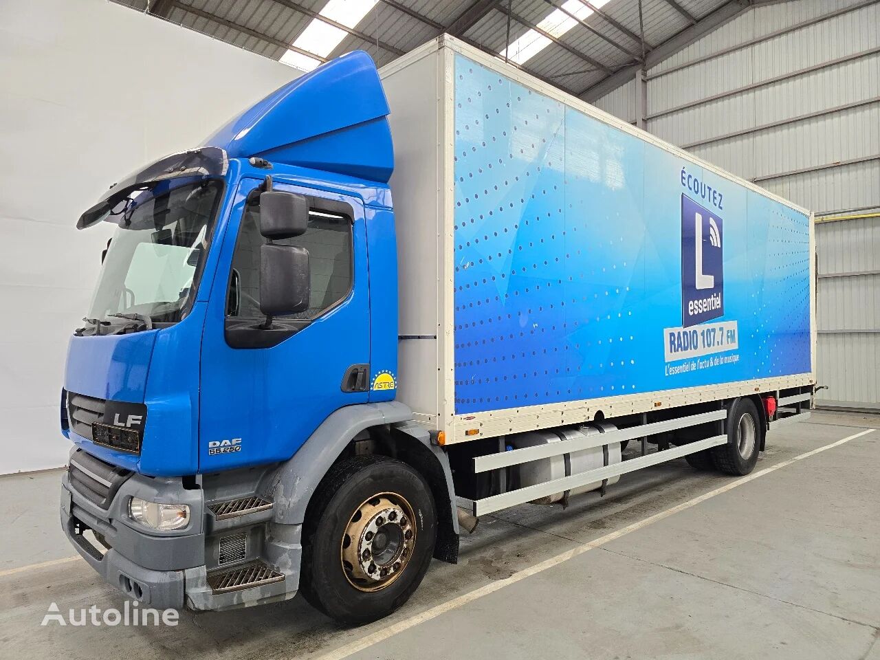 автофургон DAF LF 55.220 DHOLLANDIA 1500kg