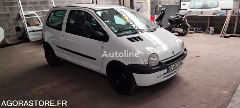 хетчбек Renault TWINGO