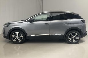 кроссовер Peugeot 3008