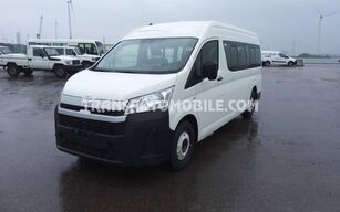 новий пасажирський мікроавтобус Toyota Hiace