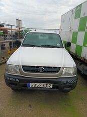 пикап Toyota Hilux 2.5