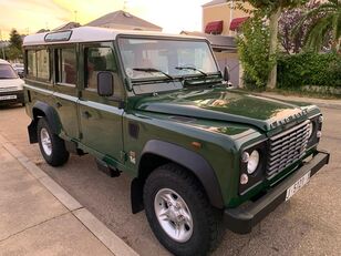 седан Land Rover Defender 110 TDI 5 Doors Excellent Conditions