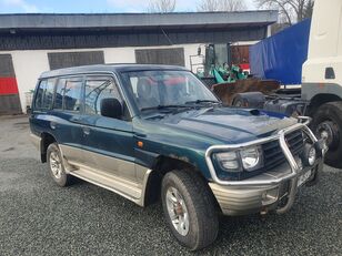 внедорожник Mitsubishi PAJERO 2.5 TUROBODIESEL  4X4 KLIMA