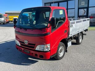 бортовой грузовик Toyota DYNA 100 3.0/D-4D