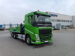 бортовой грузовик Volvo FH13 420