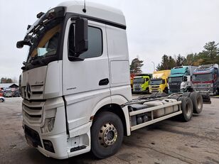 грузовик шасси Mercedes-Benz Actros 2651