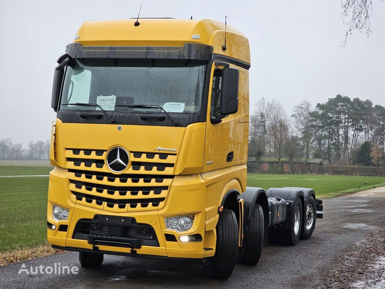 новый грузовик шасси Mercedes-Benz Arocs 3251 8x2 Retarder Lenk/Lift X-HiPro X548-6