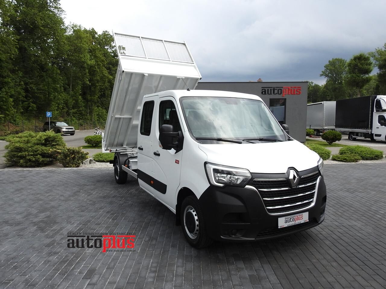 самоскид < 3.5т Renault MASTER DOKA