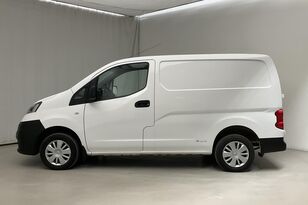 микроавтобус фургон Nissan NV200