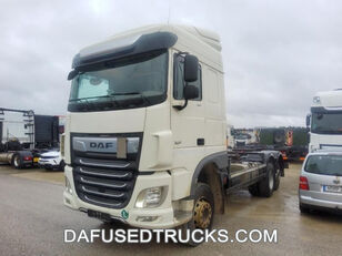 контейнеровоз DAF FAR XF480