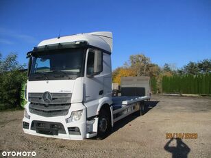 контейнеровоз Mercedes-Benz ACTROS 1843