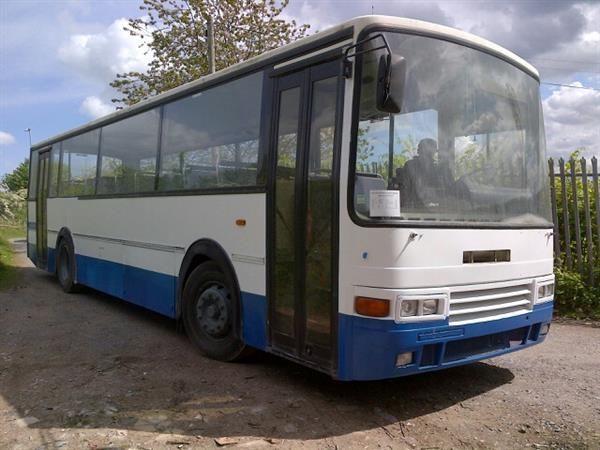 междугородний-пригородный автобус Volvo B10m