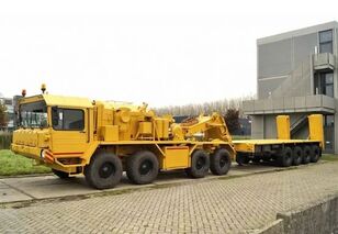 напівпричіп низькорамна платформа Kässbohrer SLT 50 2 ( 40x IN STOCK ) HYDRAULIC RAMPS 2x 20TONS WINCH - LOAD