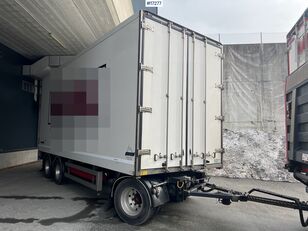 прицеп фургон Närko 2019 Narko 3 axle cabinet tow w/ full side opening and zepro lif