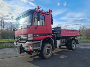 самоскид Mercedes-Benz Actros 1835 MP1 4x4 mit Epsilon Kran