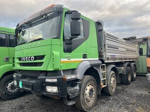 самосвал IVECO TRAKKER 8x4