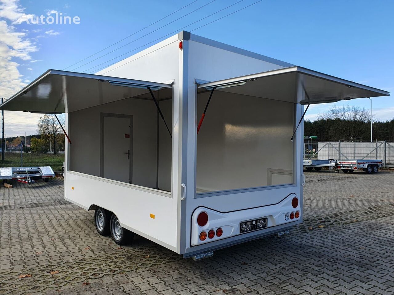 новый торговый прицеп Niewiadów CATERING TRAILER H20422HT 420x200x230 2000kg Verkaufs