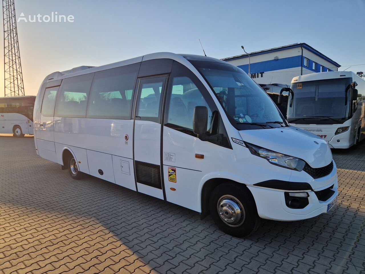 туристичний автобус IVECO UNVI EURO 6 150.000KM