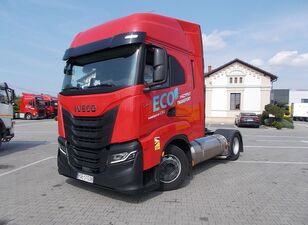 тягач IVECO S-WAY - AS440ST/P LNG