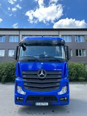 тягач Mercedes-Benz Actros 1842