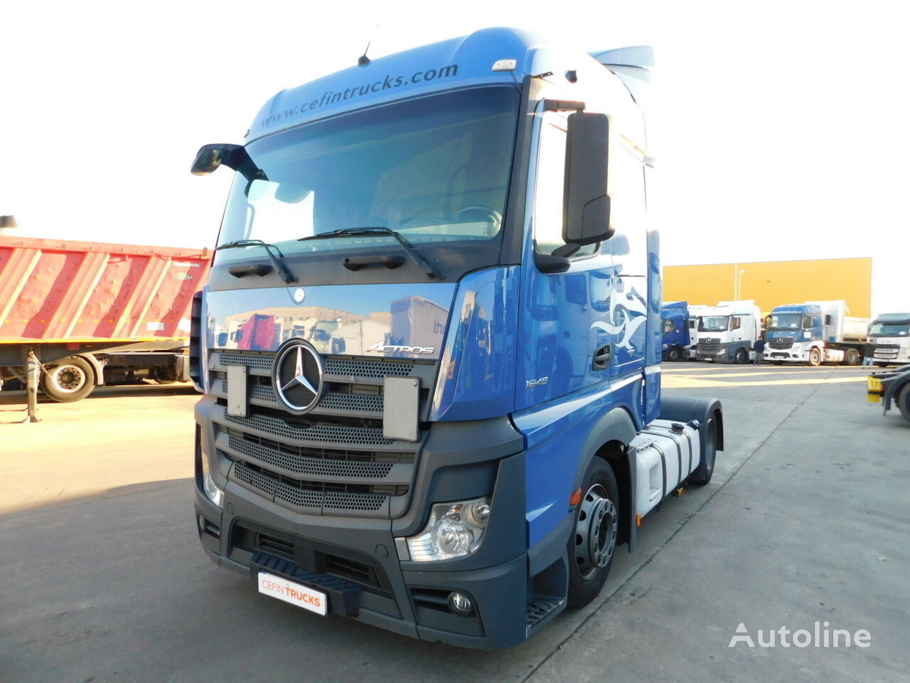 тягач Mercedes-Benz Actros 1845