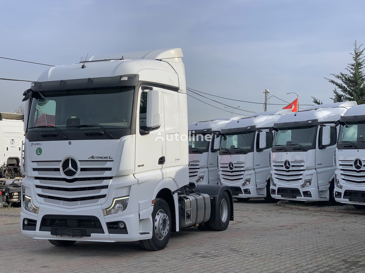 тягач Mercedes-Benz  Actros 1848 L