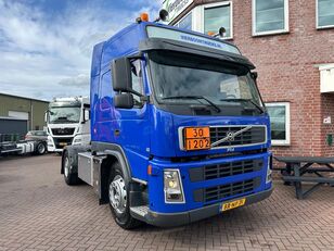 тягач Volvo FM 380 FM 380 GLOBETROTTER ADR EXII/EX/III/FL/AT HYDRAULICS EURO