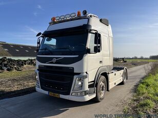 тягач Volvo FM 460 Globetrotter LNG/Diesel | i-Shift | Low milieage | PTO pr