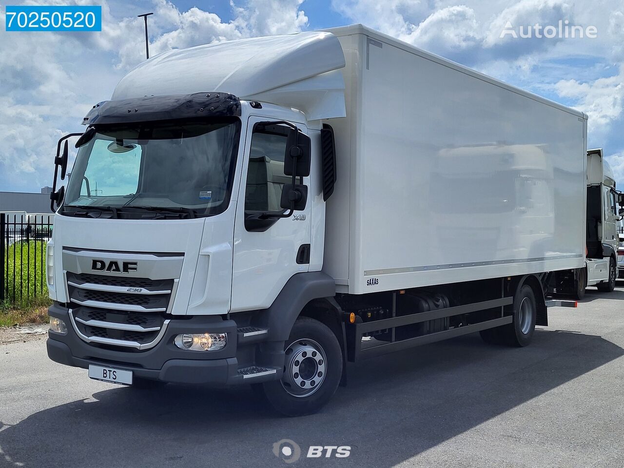 нова вантажівка фургон DAF XB 290 4X2 16T SAXAS 1500kg Ladebordwand ACC GSR EURO 6