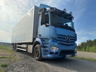 вантажівка фургон Mercedes-Benz 2016 Mercedes Antons 6x2 Box truck w/ fridge/freezer unit