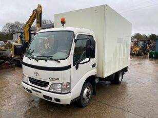 вантажівка фургон Toyota Dyna