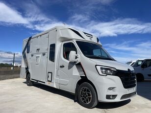 нова вантажівка коневоз Renault Horsetrucks double cabine