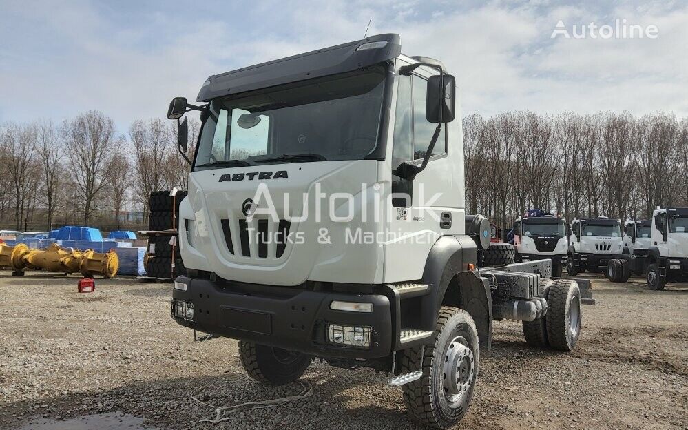 нова вантажівка шасі Astra IVECO  HD9 44.38