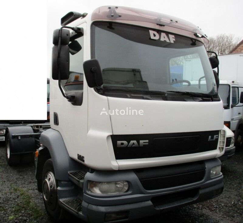 вантажівка шасі DAF LF55