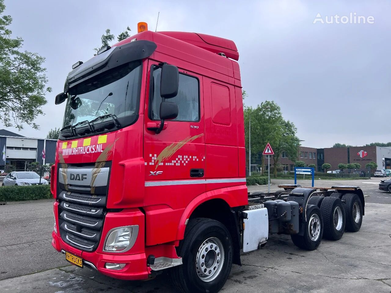 вантажівка шасі DAF XF 530 8X4 EURO 6 - FULL STEEL SUSP. - MANUAL GEAR - BIG AXLES +