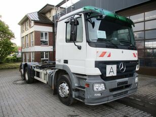 вантажівка шасі Mercedes-Benz 2532 Actros Fahrgestell