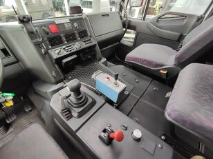 купити вантажівку шасі IVECO Trakker MP190E35W/P 4x4 mit Wechselbrücke зображення 15 вантажівка шасі IVECO Trakker MP190E35W/P 4x4 mit Wechselbrücke зображення 15