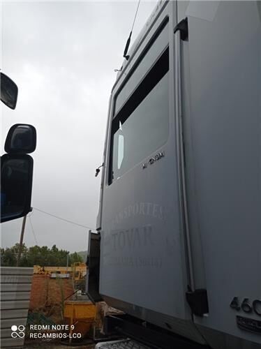 дверь Puerta Delantera Izquierda Renault Magnum DXi 13 460.18 T для тягача Renault Magnum DXi 13 460.18 T