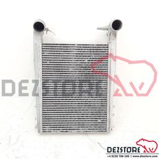 радіатор охолодження двигуна Radiator intercooler 7420833583 до тягача Renault PREMIUM