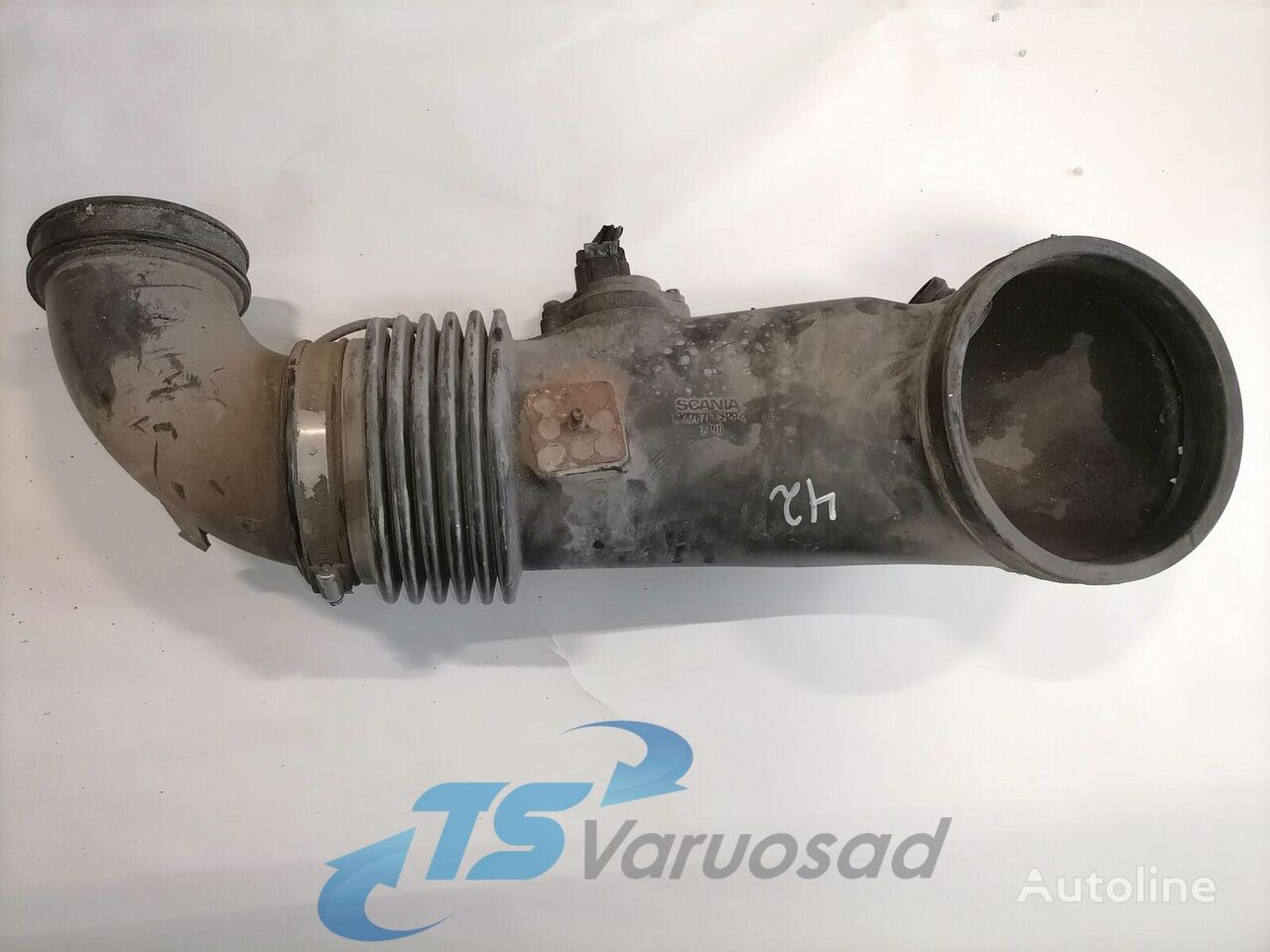 шланг повітрозабірника Scania Air intake 1015543 до тягача Scania R440